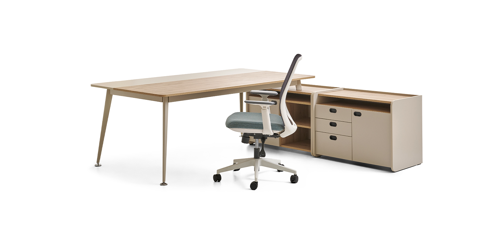 Mio Executive Desk 3