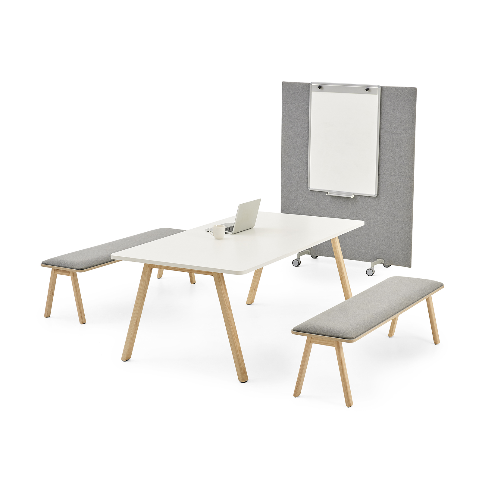 Lenta Meeting Table 4