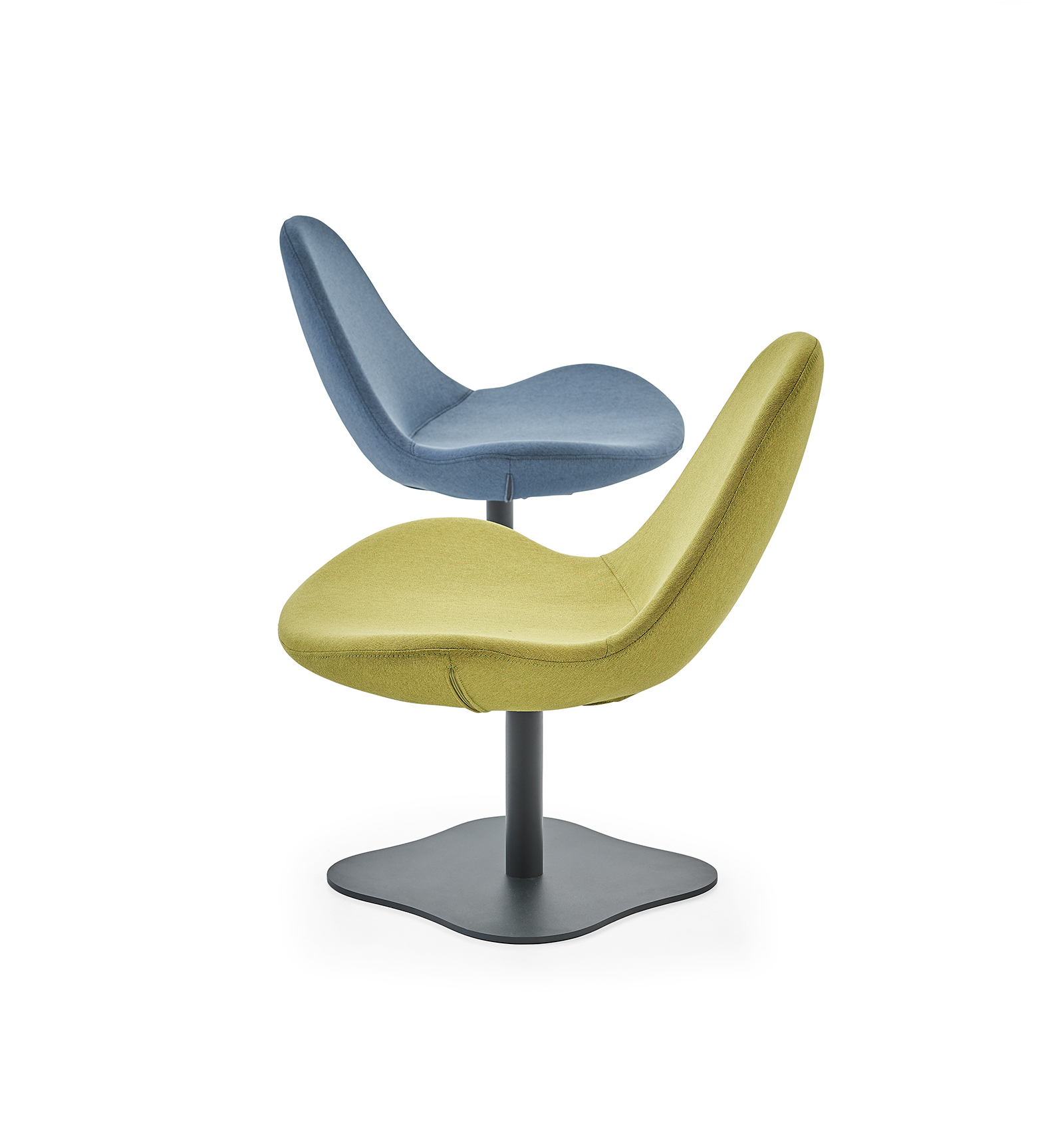 Manta Armchair 2